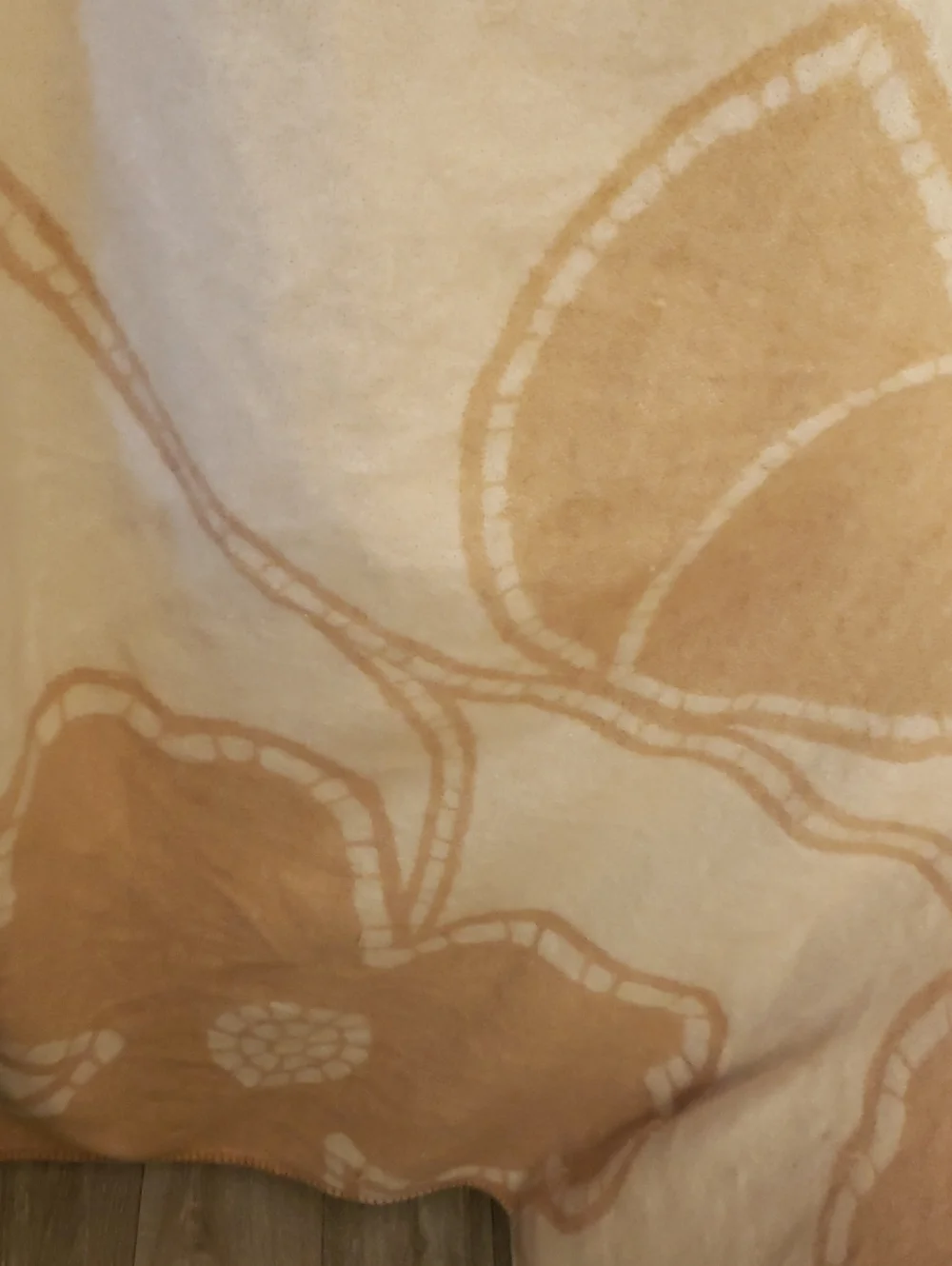 Wool/cashmere Blanket